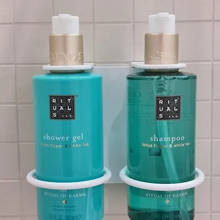 B - 4min Walk From Beach, Terrace * Barra