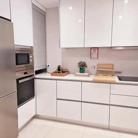 B - 3min Walk From Beach, Terrace Apartment *