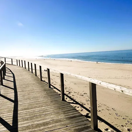 B - 4min Walk From Beach, Terrace