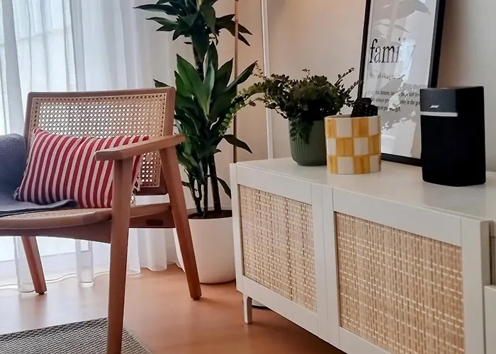 B - 4min Walk From Beach, Terrace Barra