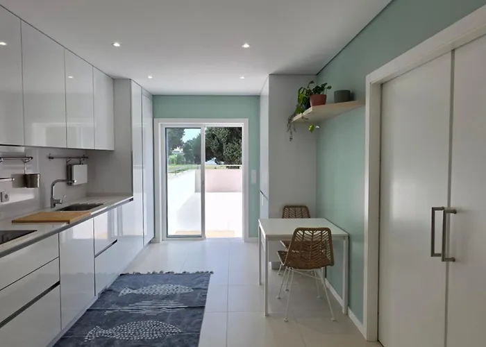 Daire B - 4min Walk From Beach, Terrace