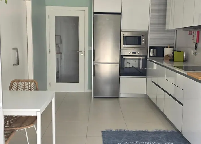 Daire B - 4min Walk From Beach, Terrace