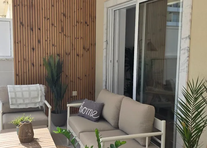 B - 4min Walk From Beach, Terrace Daire Barra